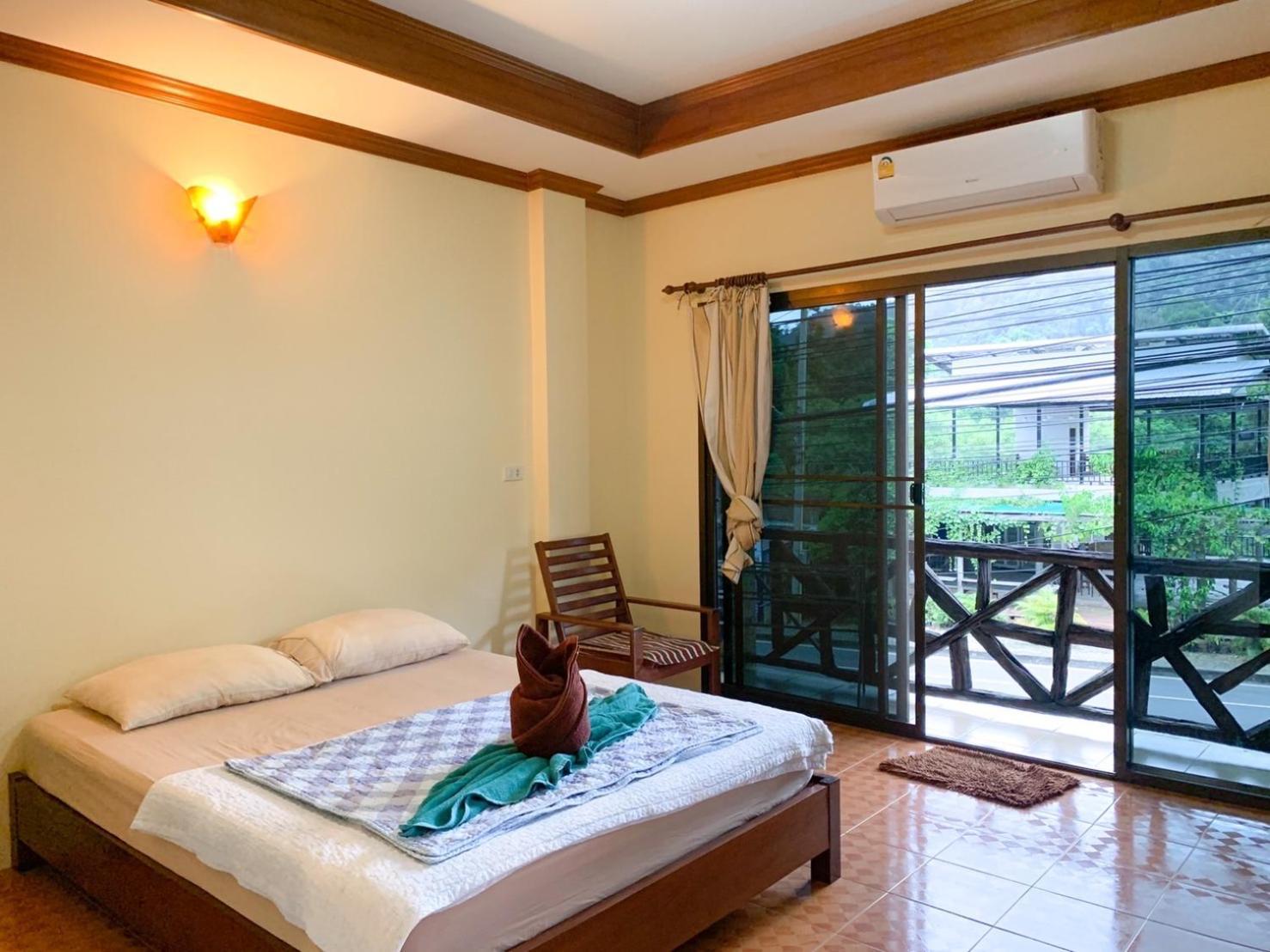 Koh Chang Hut Hotel Exteriör bild