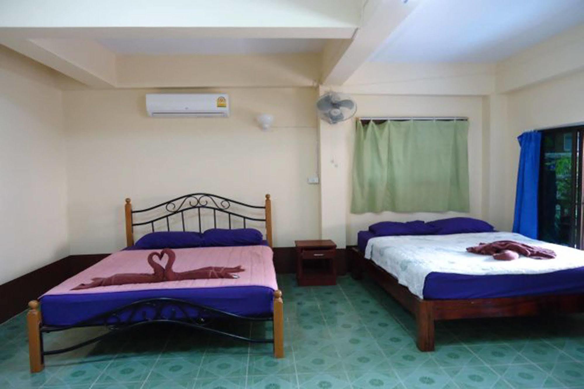 Koh Chang Hut Hotel Exteriör bild