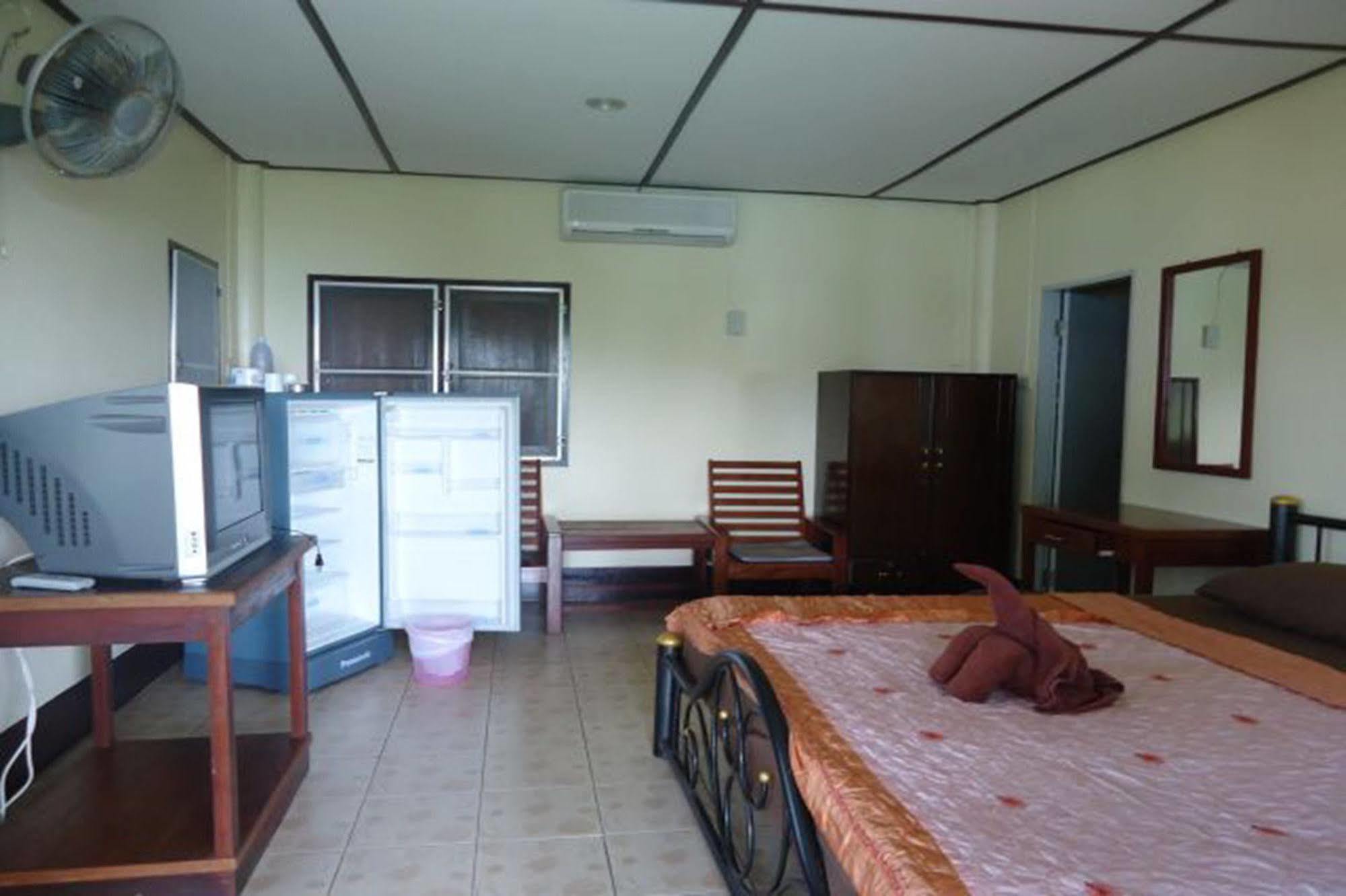 Koh Chang Hut Hotel Exteriör bild